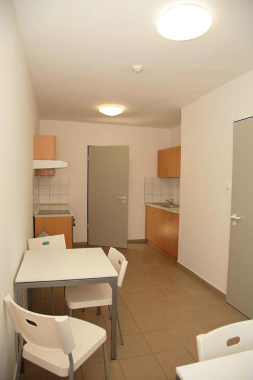 Imola Hostel Eger Exterior foto